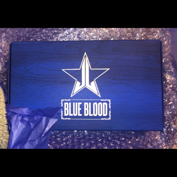 Blue Blood Pallet by Jeffree Star - Picture 1 of 2